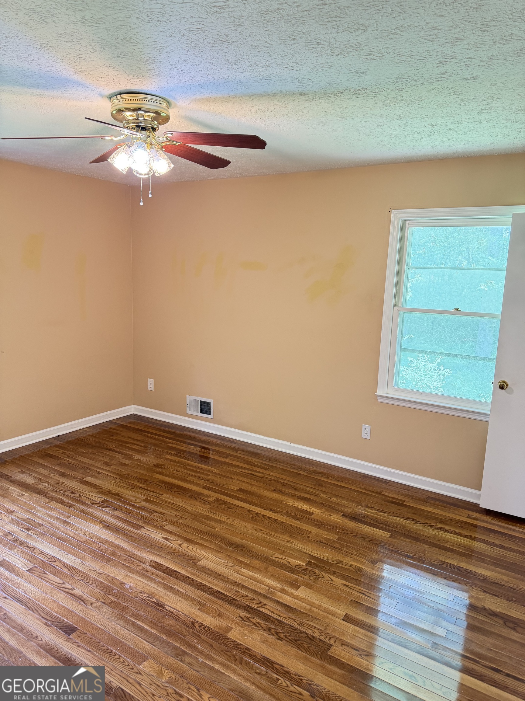 119 Cumberland Road Property Photo 20