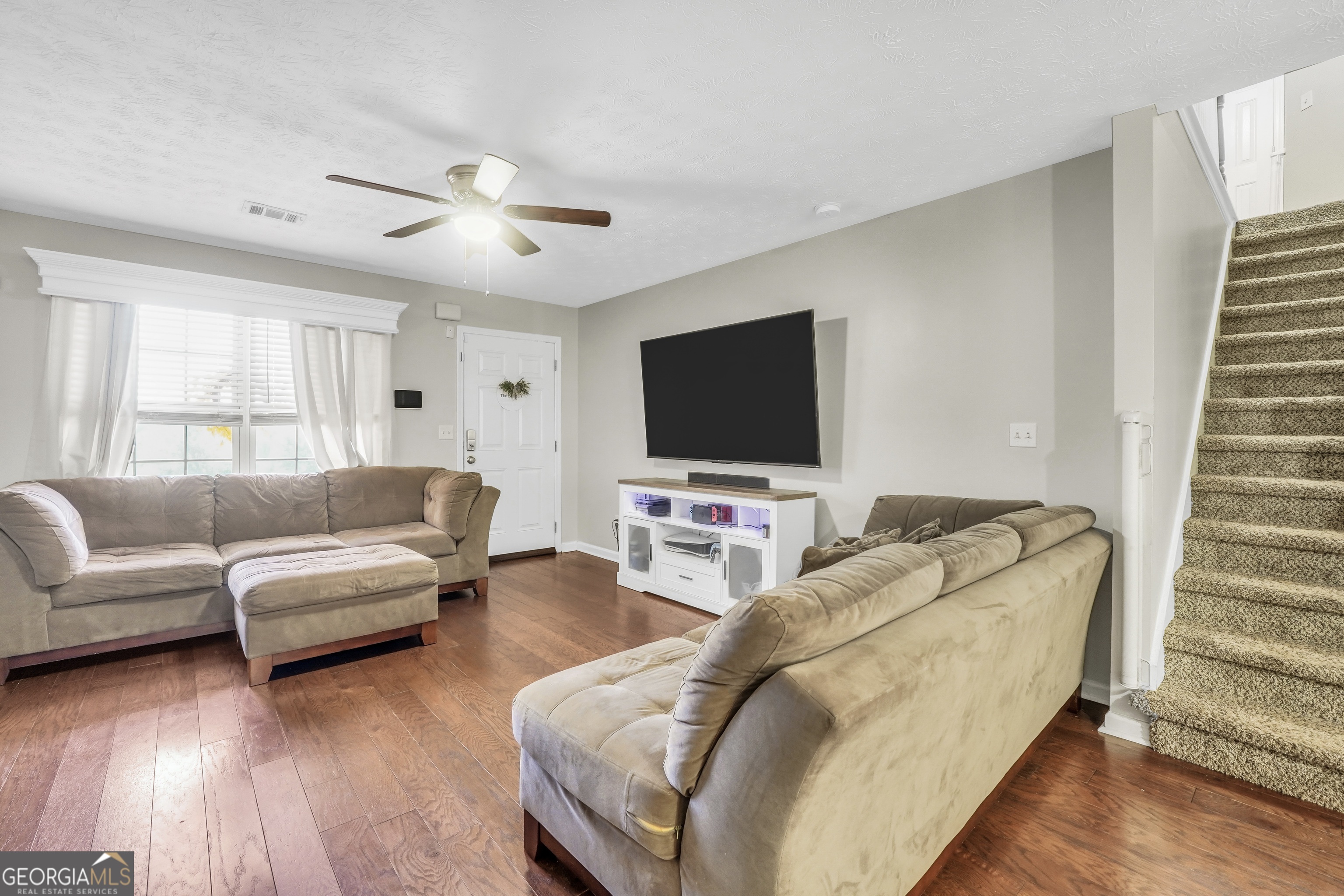 470 Old Tree Drive Property Photo 10