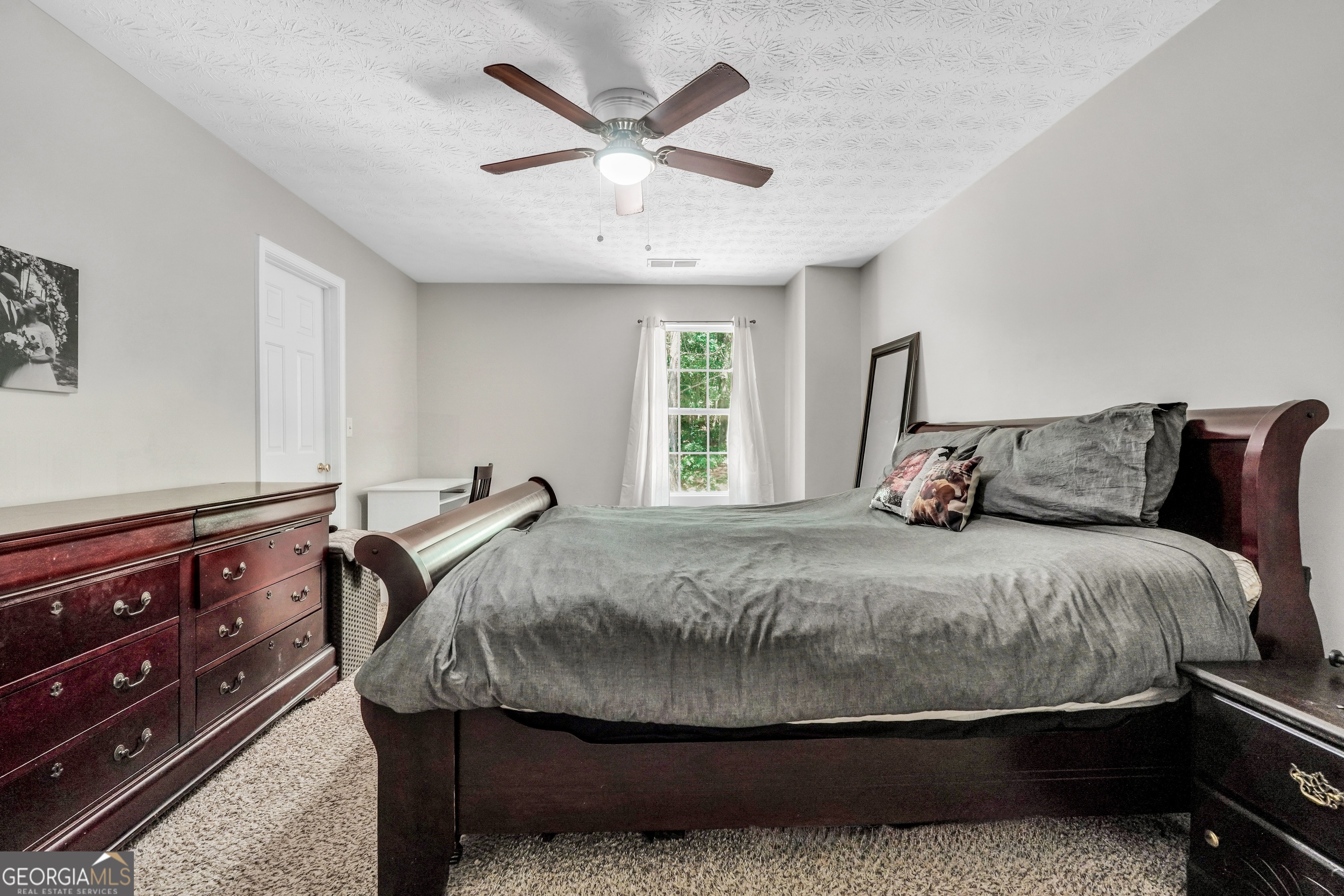 470 Old Tree Drive Property Photo 32
