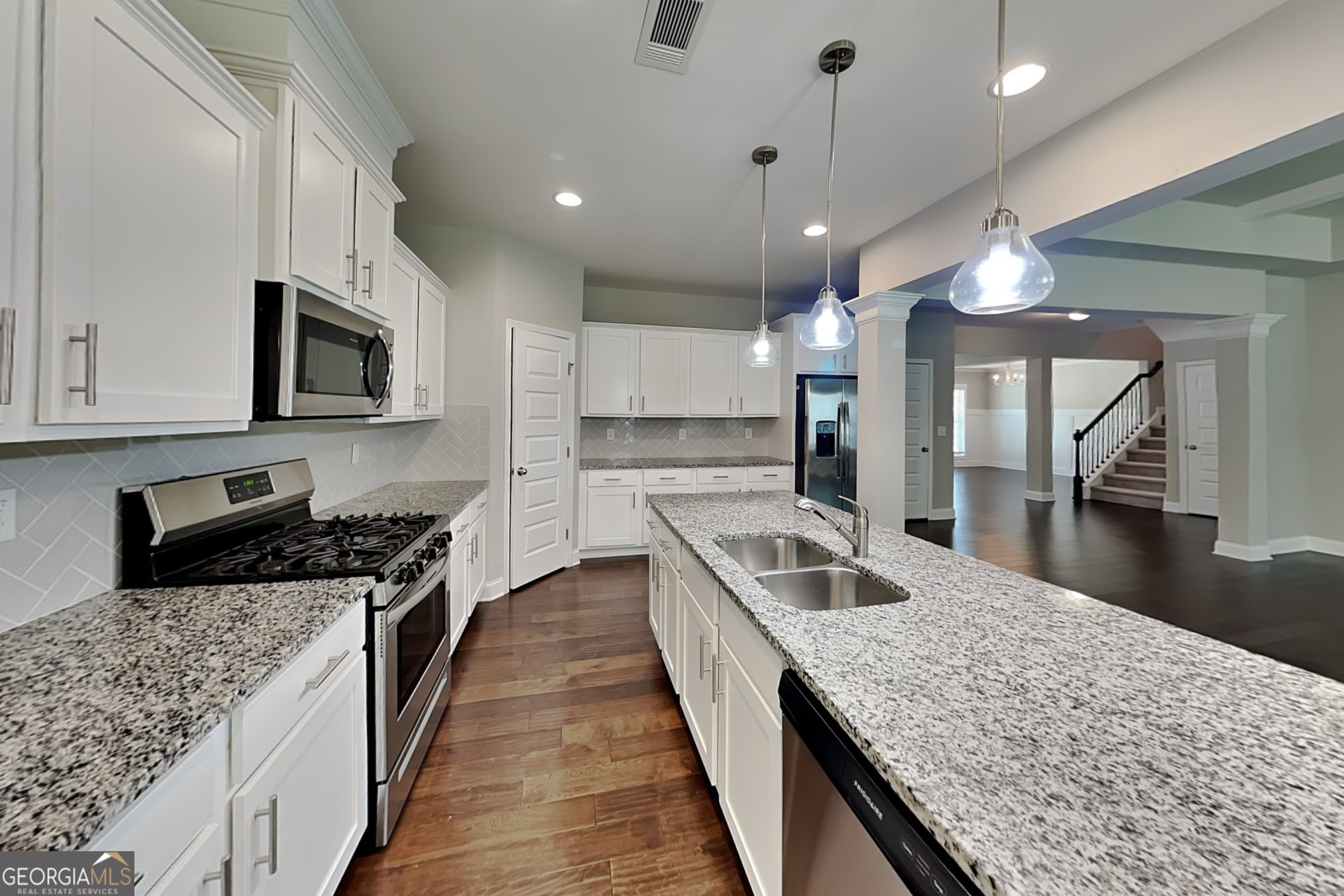 2947 Boulder Ridge Drive Property Photo 2
