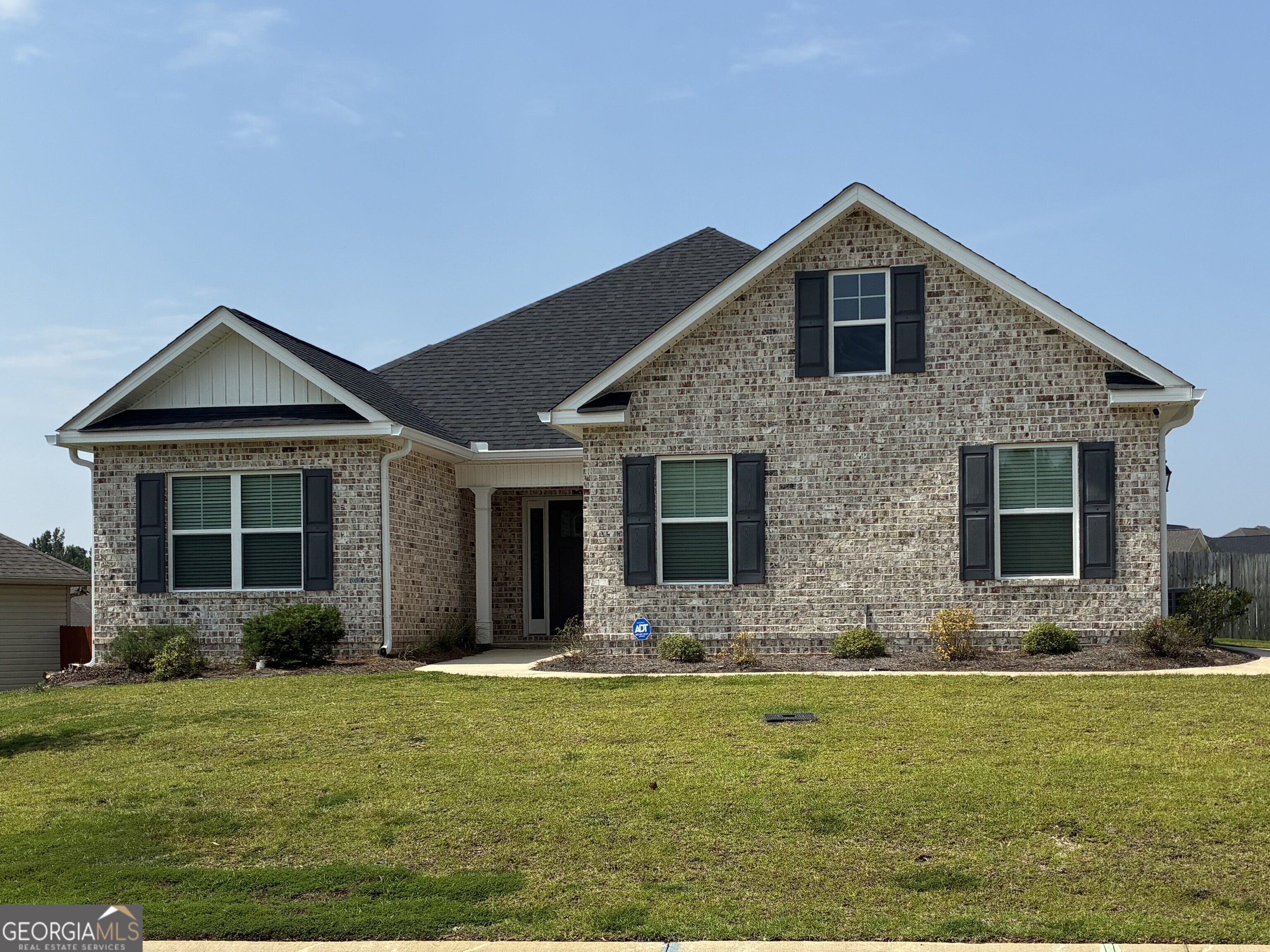 231 Creek Ridge Drive Property Photo 1