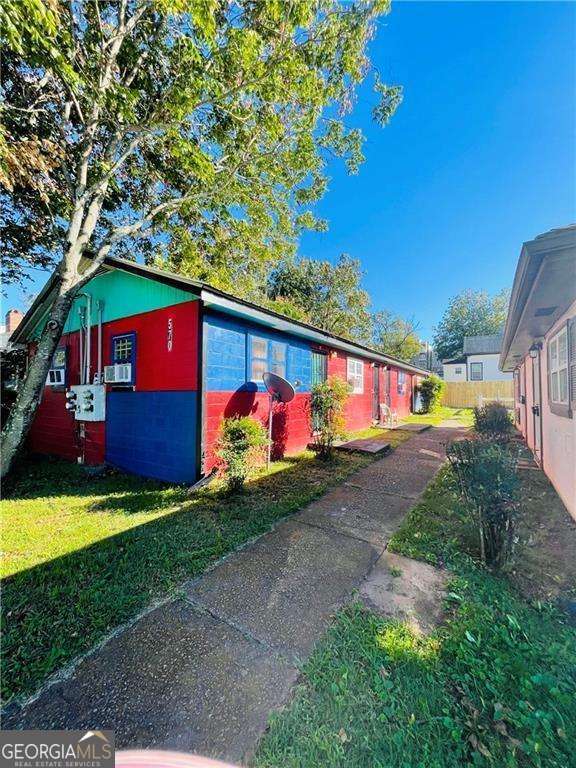 570 Thurmond Street NW Property Photo 1