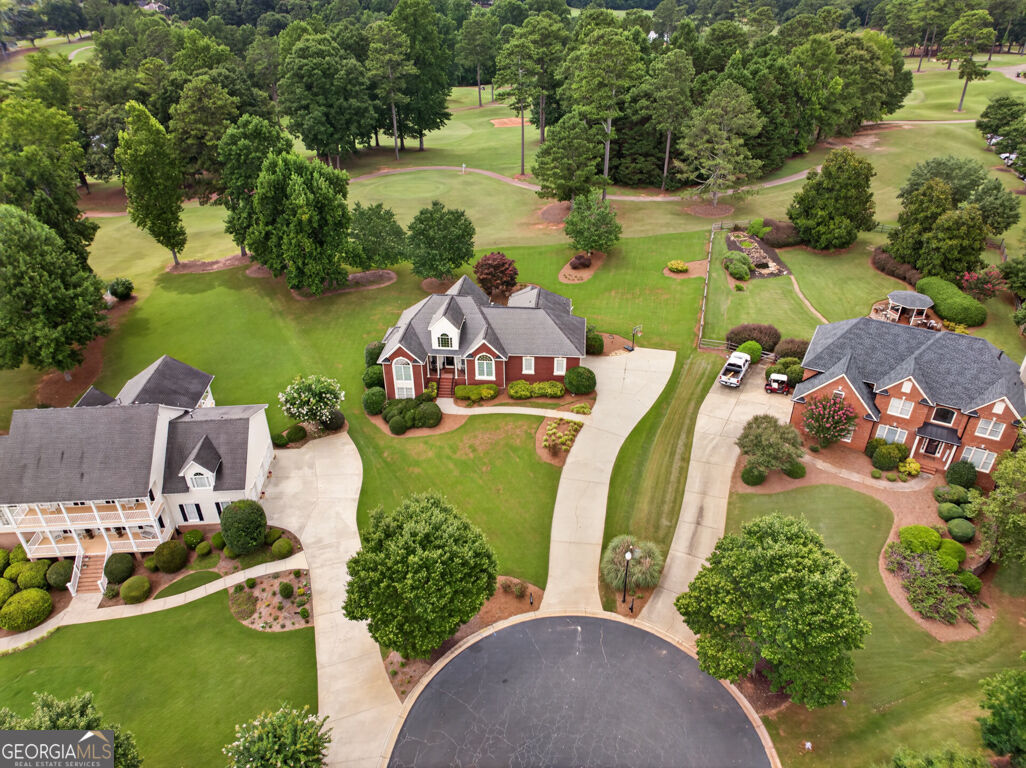 6781 Highland Pointe Place Property Photo 2