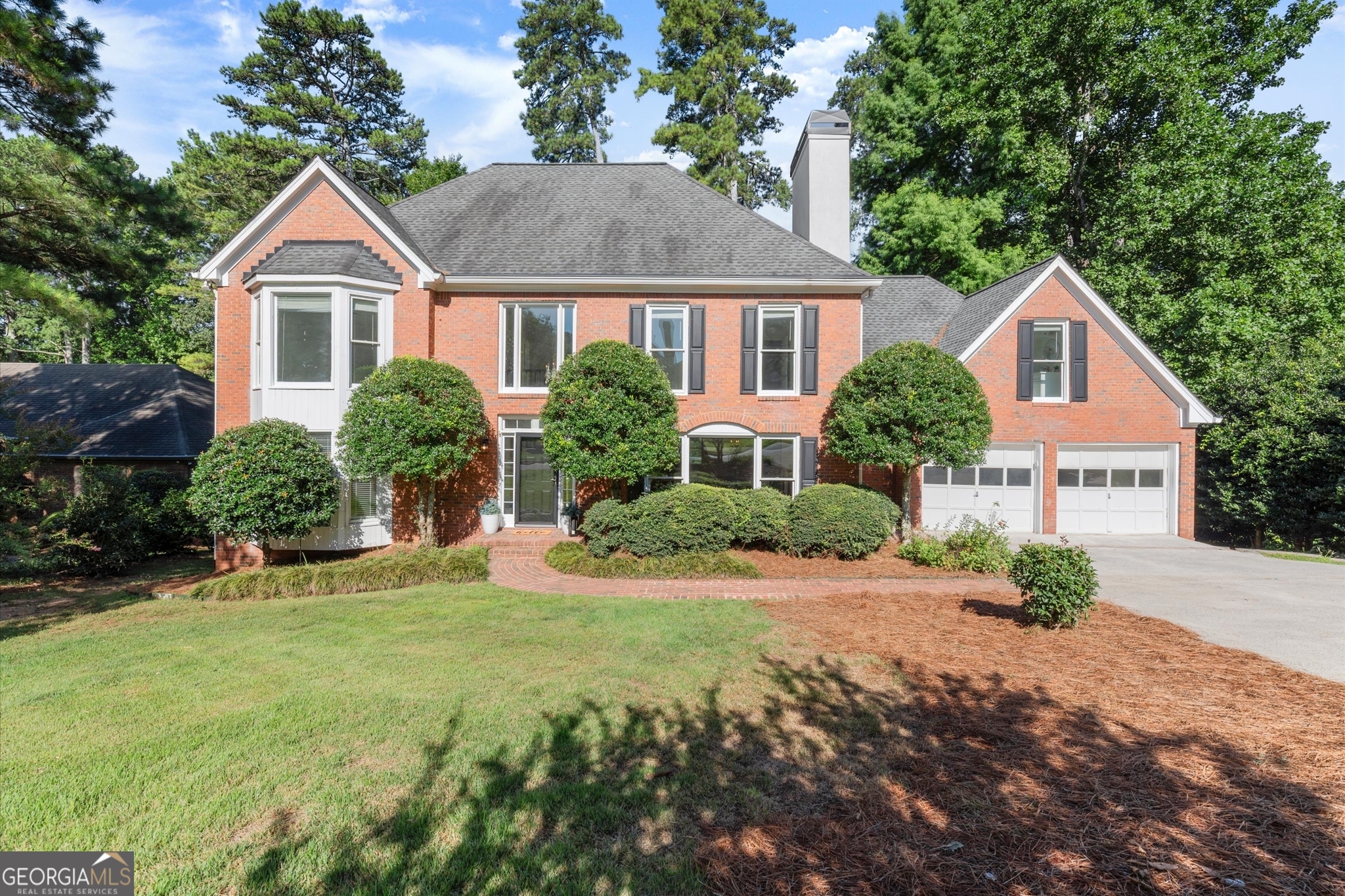 871 Chestnut Lake Drive NE Property Photo 1