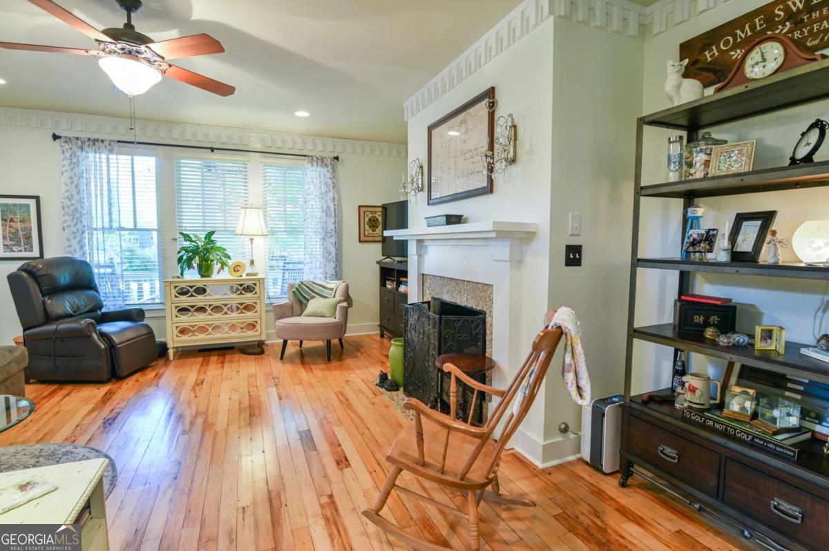 1060 Cobblestone Drive Property Photo 13