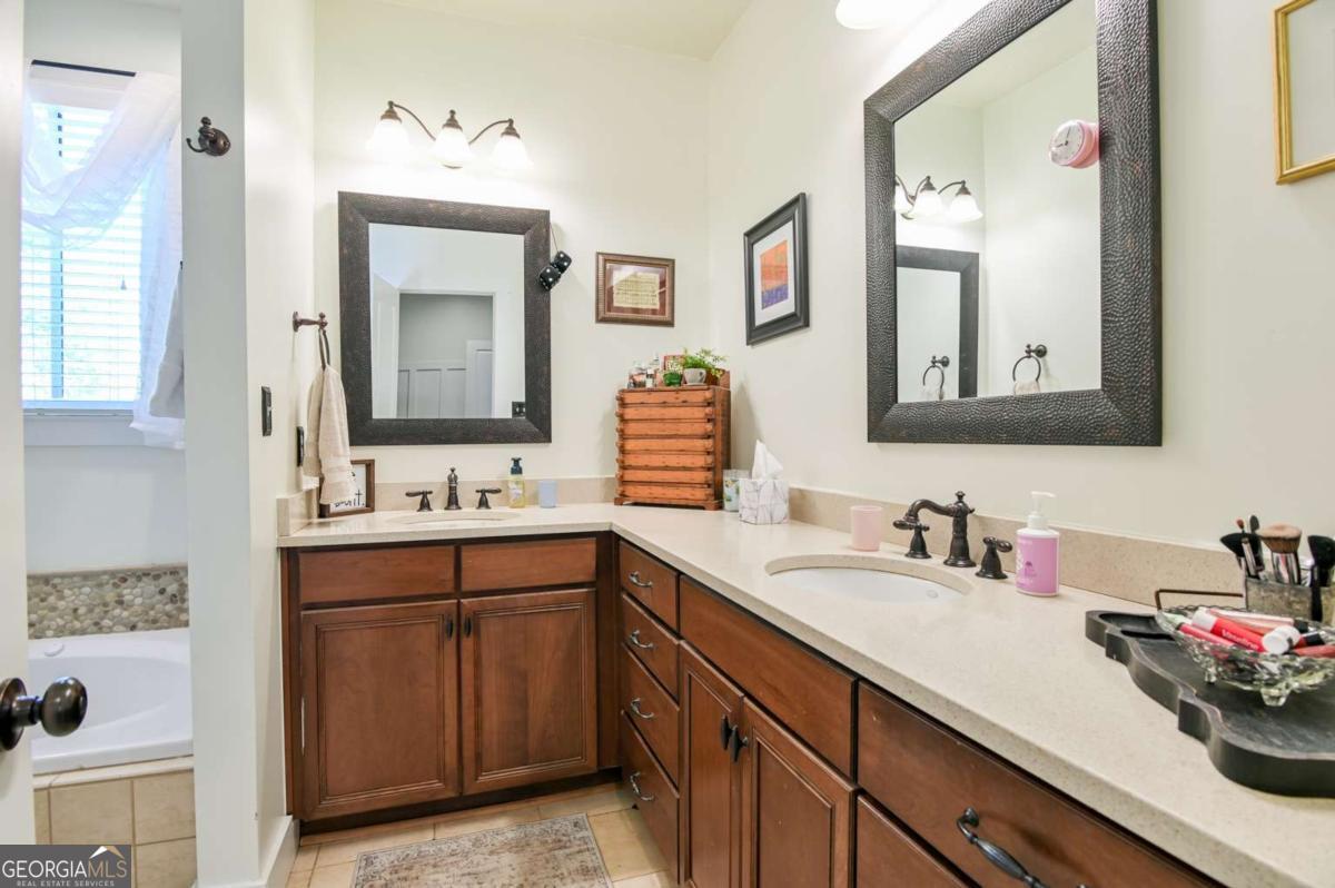 1060 Cobblestone Drive Property Photo 37