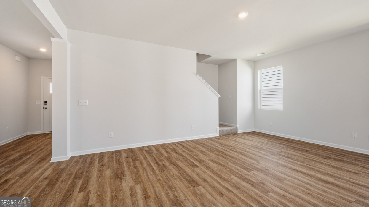 11979 Aukerman Way Property Photo 7