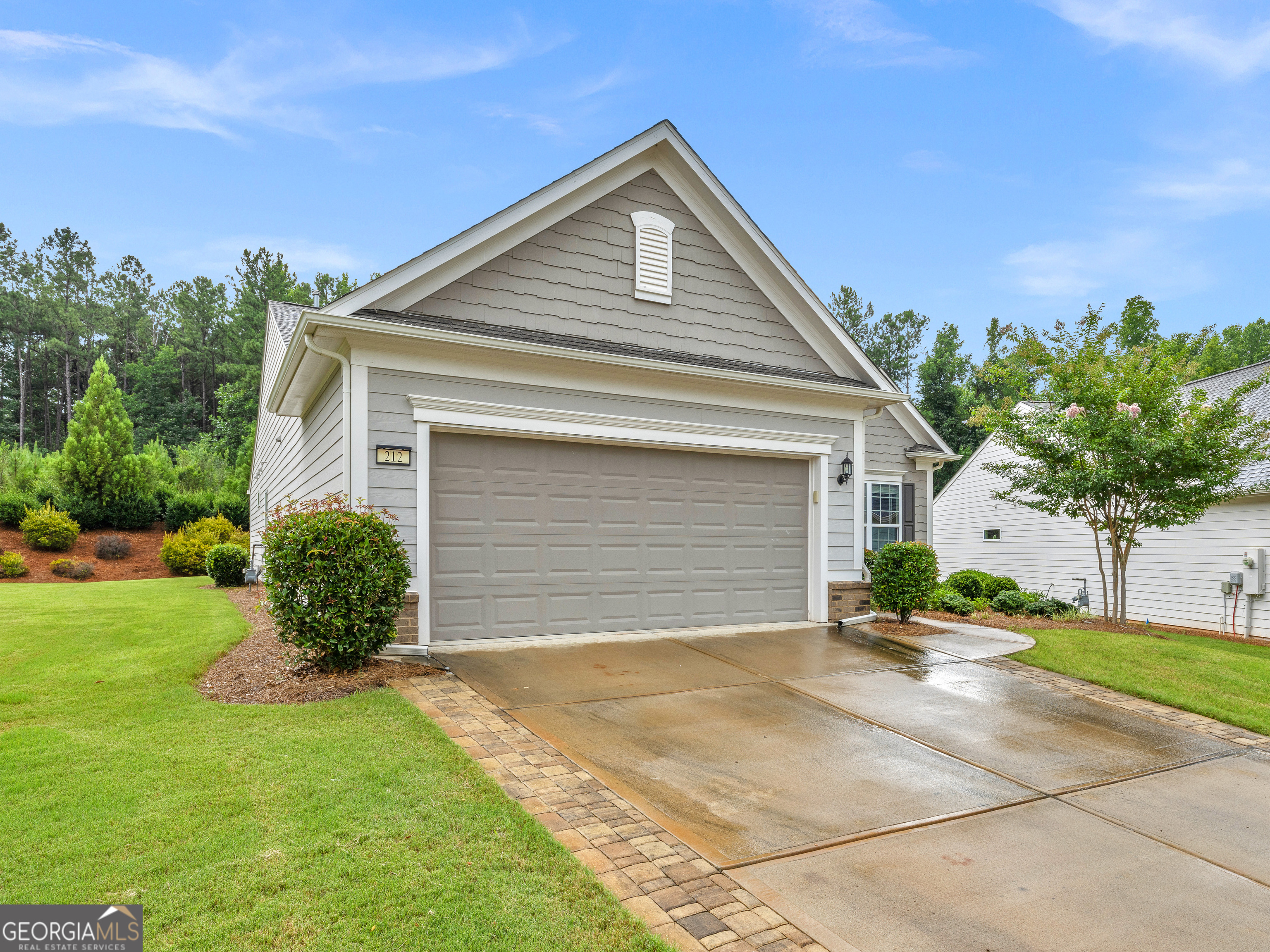 212 Little Gem Court Property Photo 2
