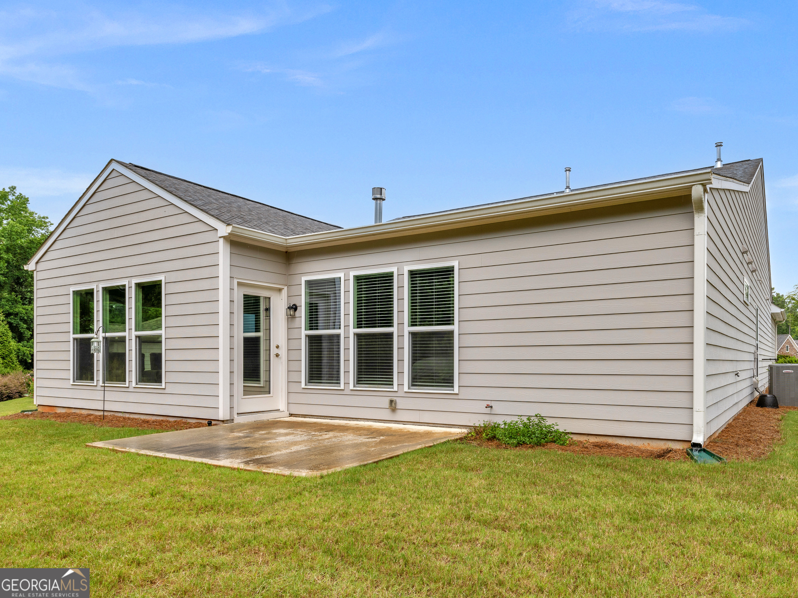 212 Little Gem Court Property Photo 5