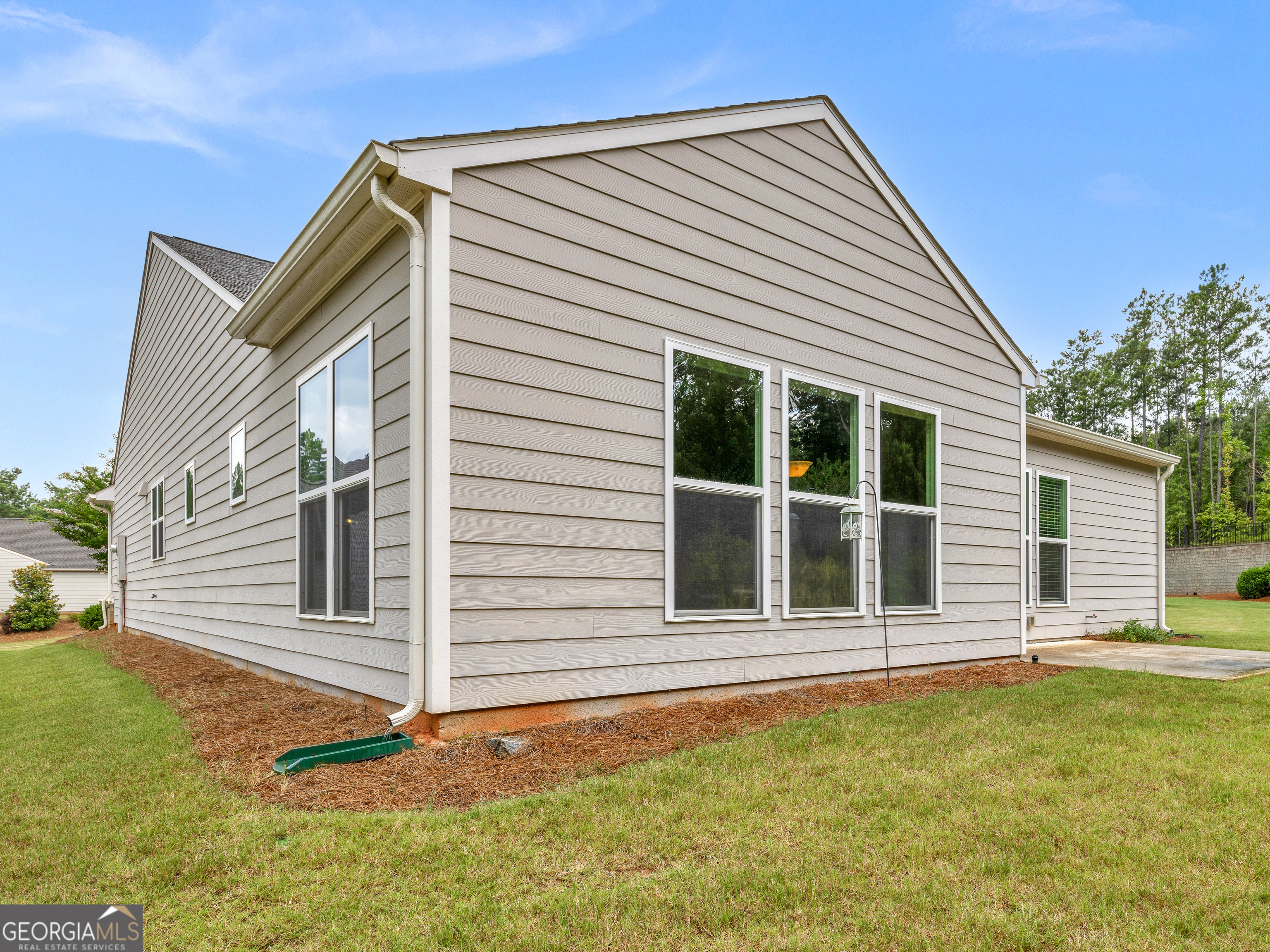 212 Little Gem Court Property Photo 6