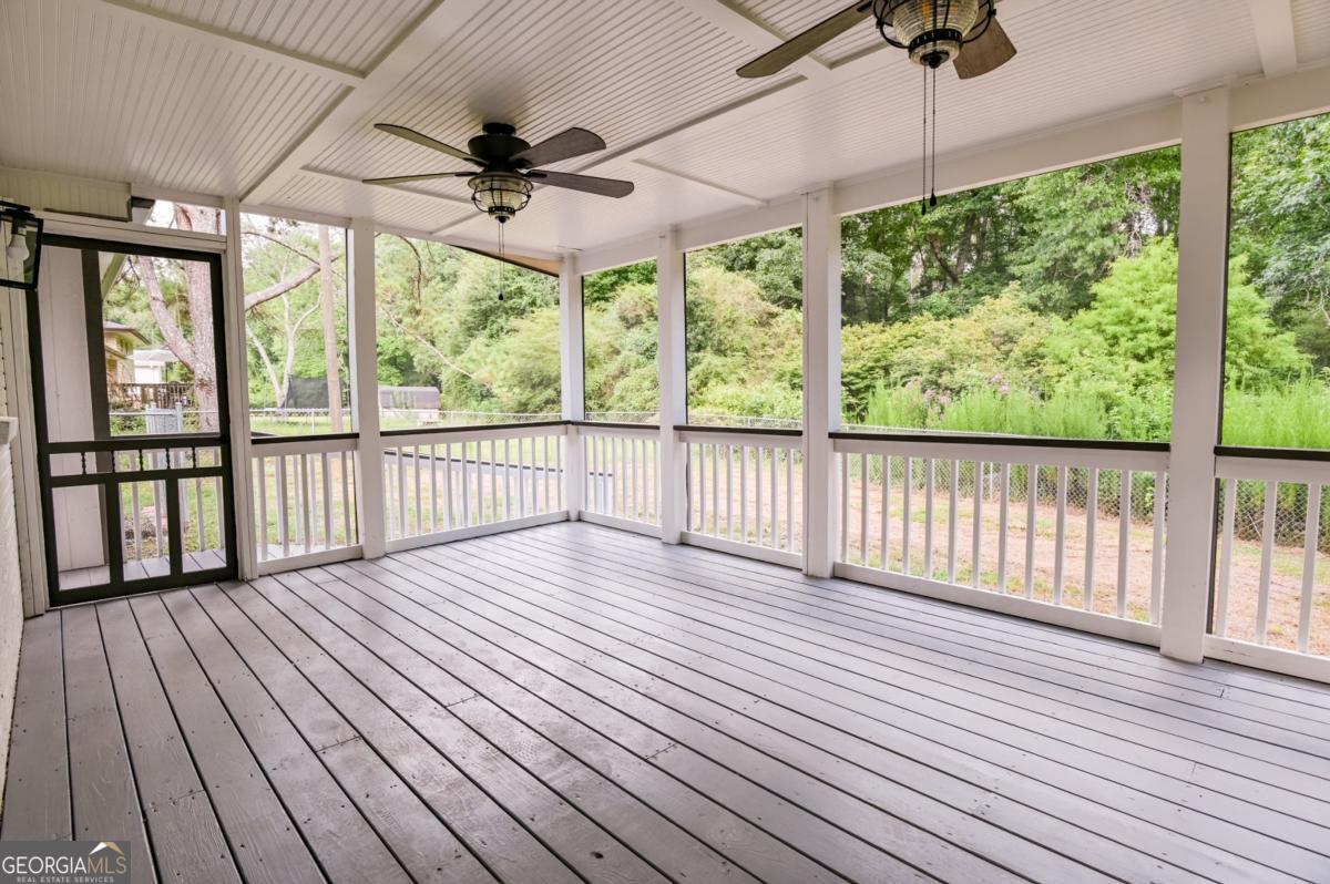 38 Red Oak Drive Property Photo 18