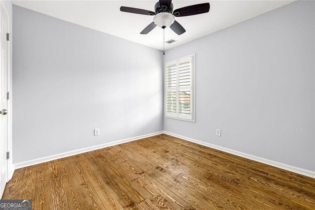 352 Suwanee Avenue Property Photo 18