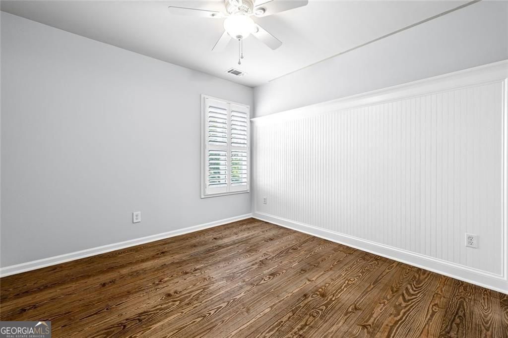 352 Suwanee Avenue Property Photo 19