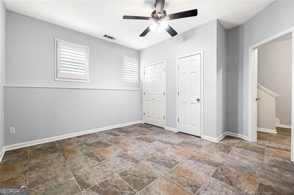 352 Suwanee Avenue Property Photo 23