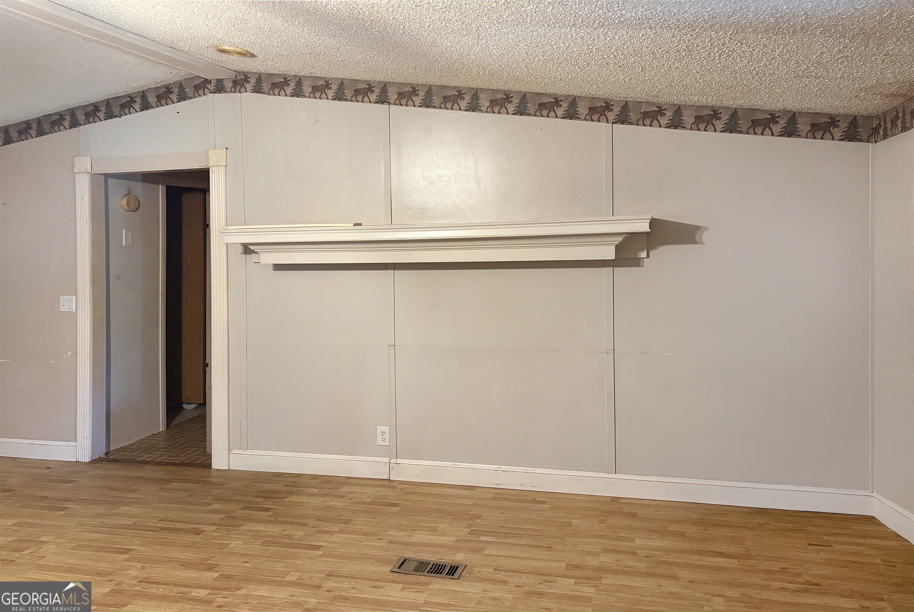 182 Owenby Lane Property Photo 3