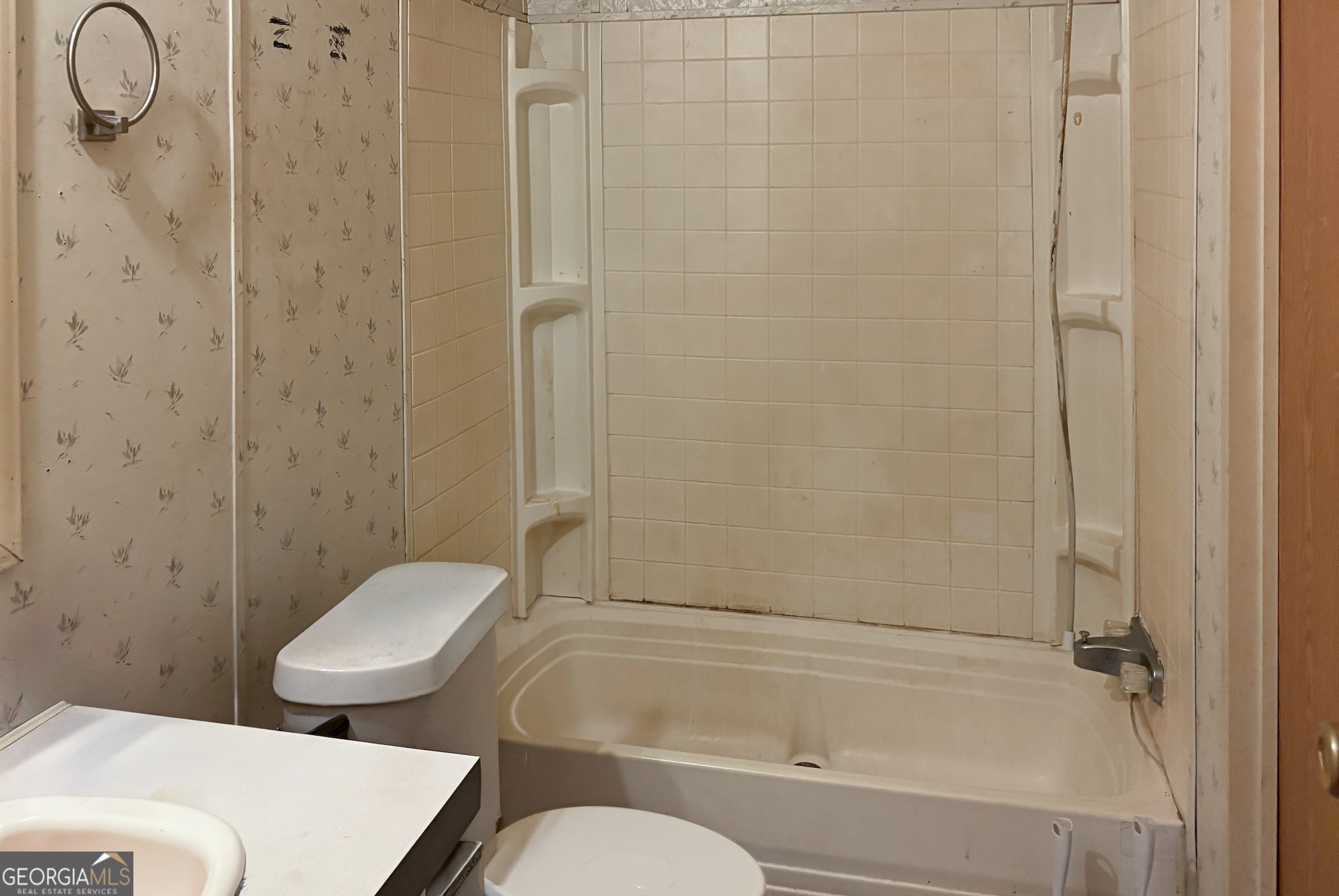 182 Owenby Lane Property Photo 7
