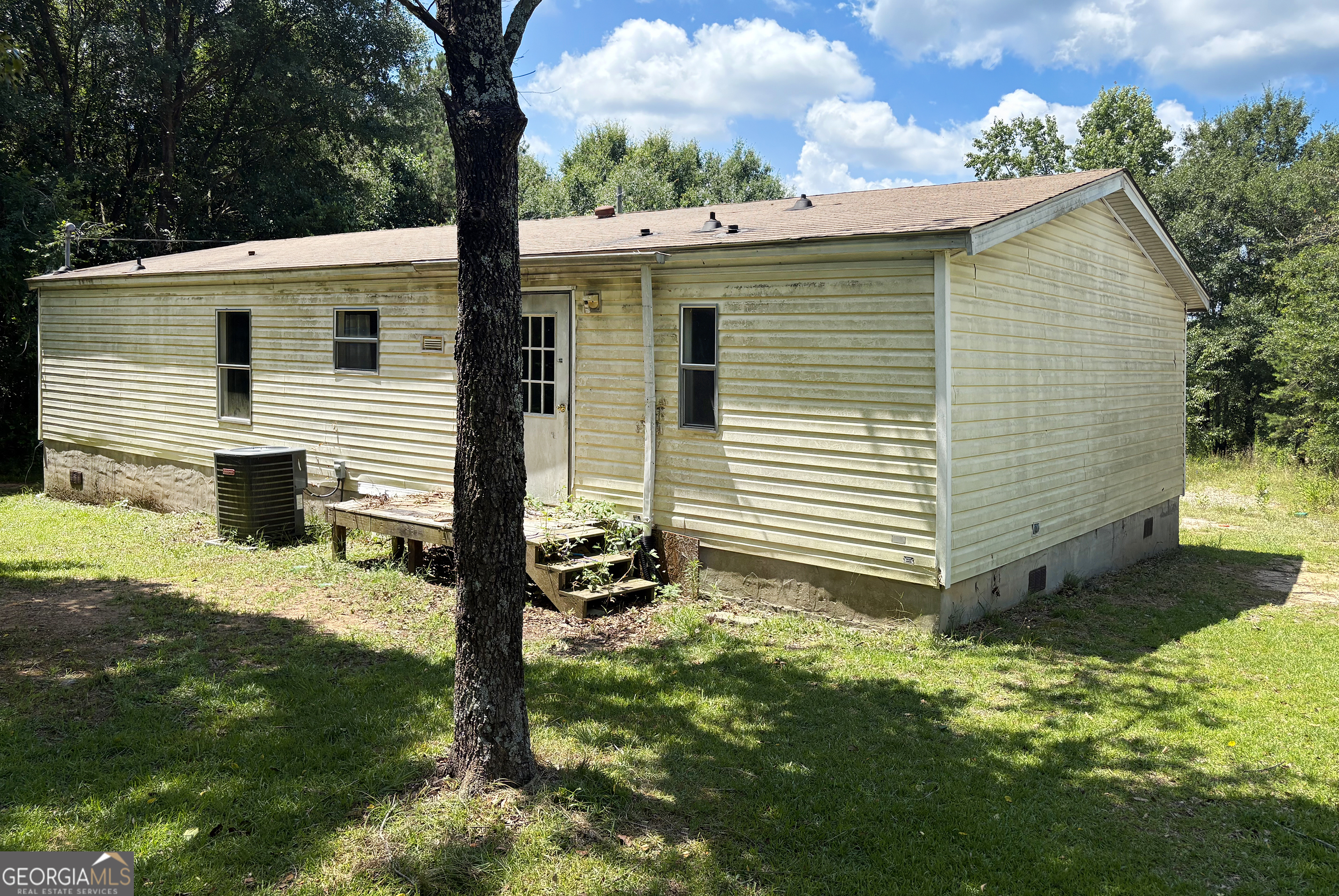 182 Owenby Lane Property Photo 12