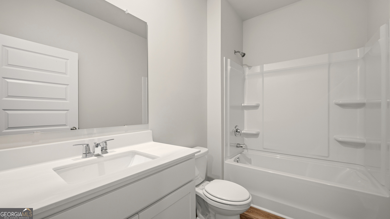 1121 Adirondac Way Property Photo 4