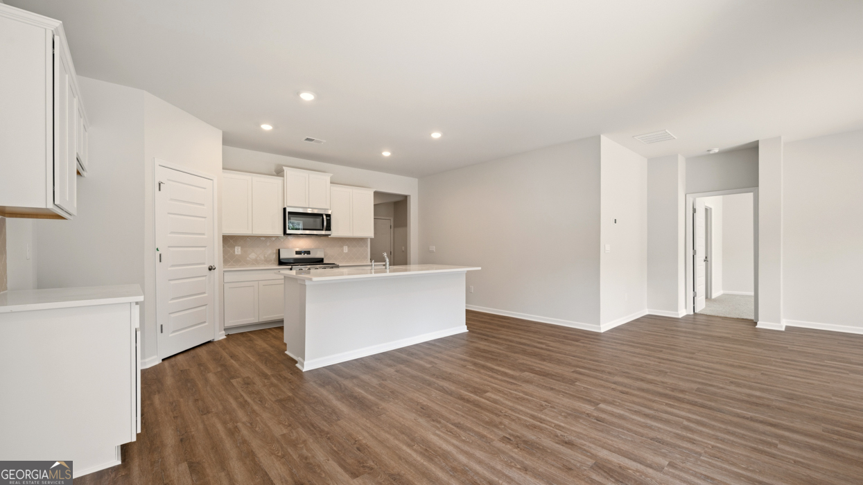 1121 Adirondac Way Property Photo 13