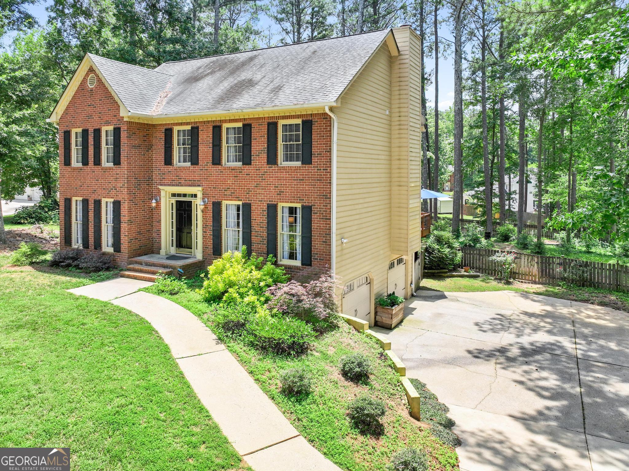 120 Creekwood Trail