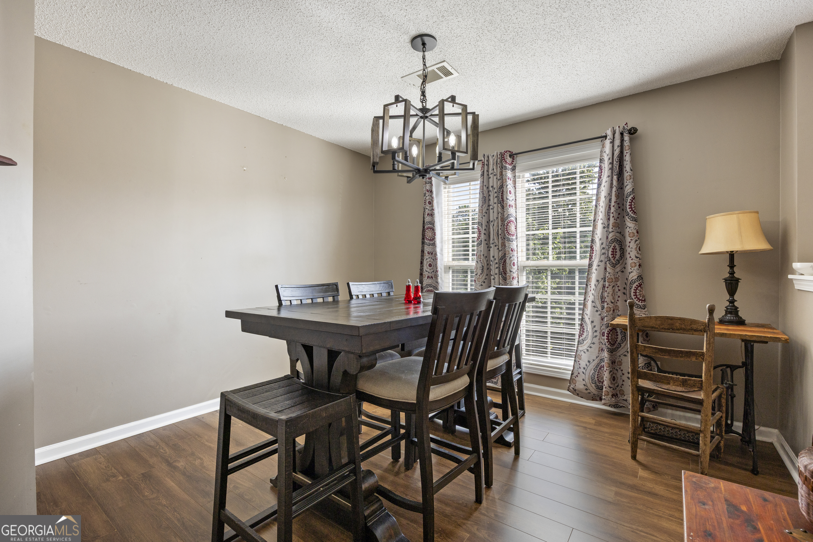 323 Natchez Circle Property Photo 10