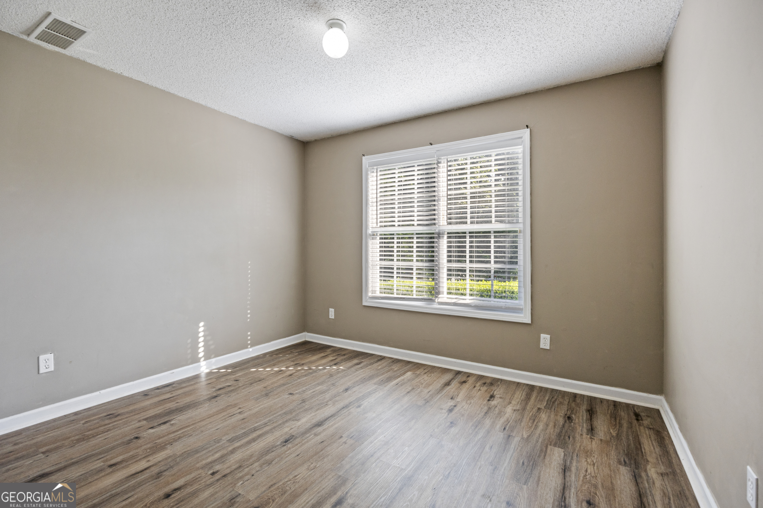 323 Natchez Circle Property Photo 26