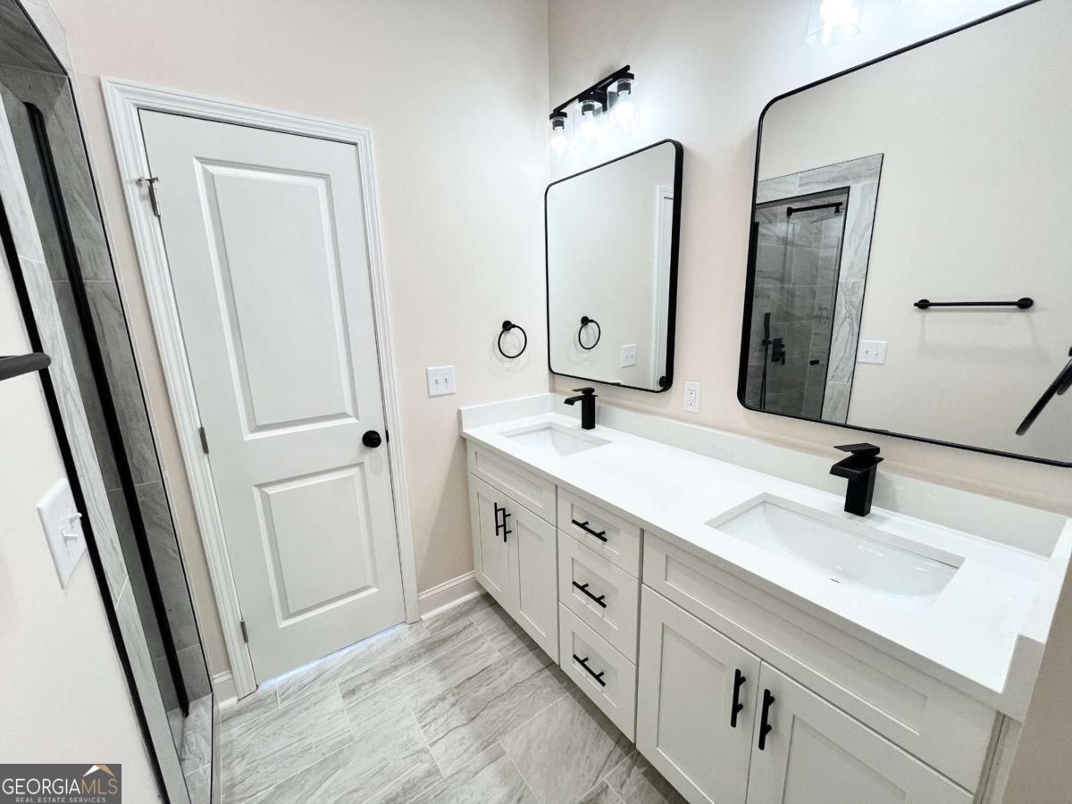15 South Road Property Photo 19