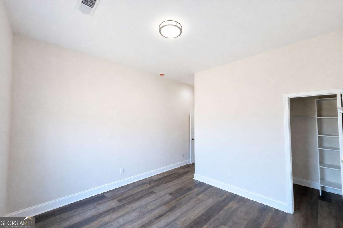 15 South Road Property Photo 21