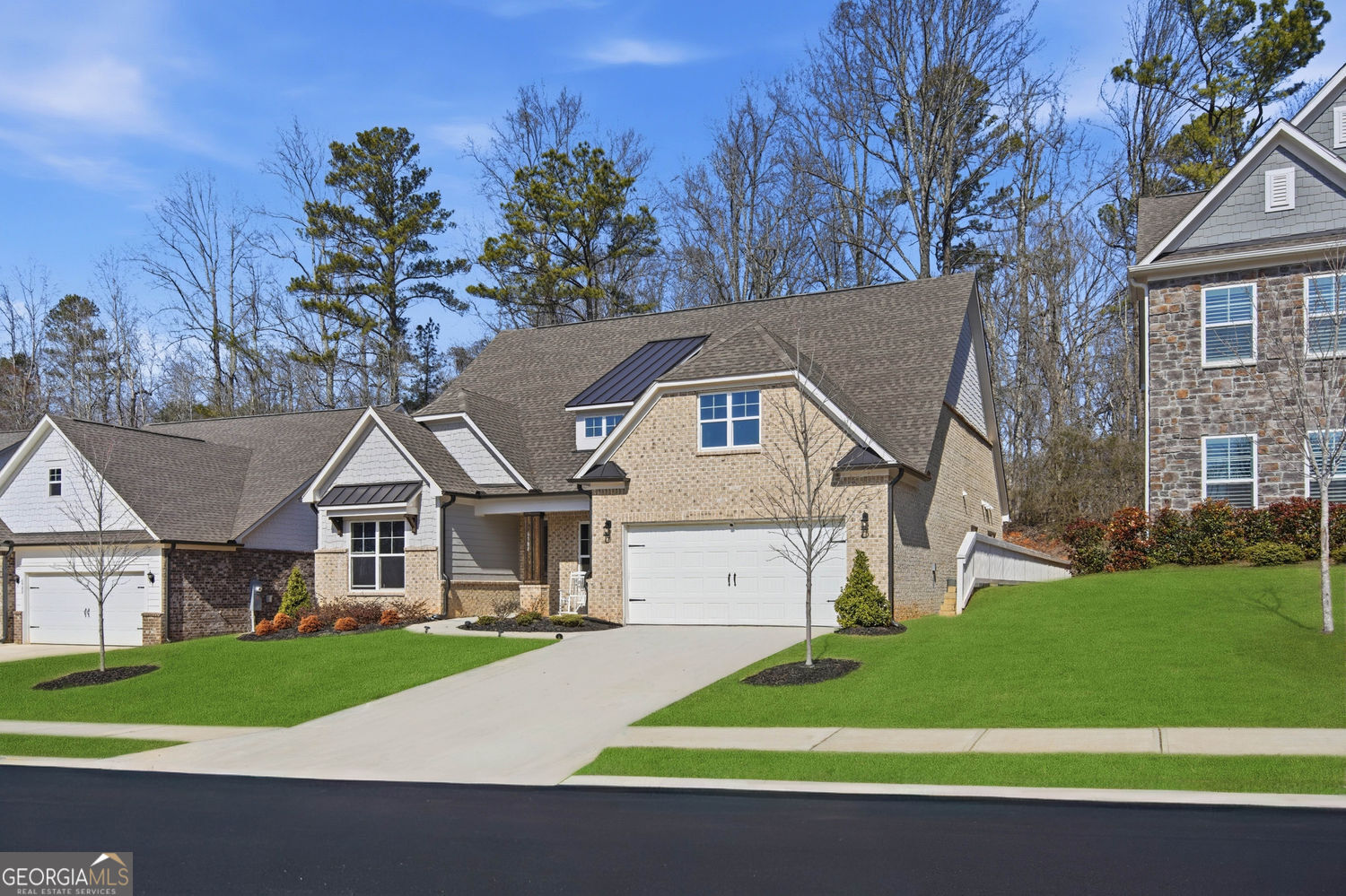 6984 Manchester Drive Property Photo 3