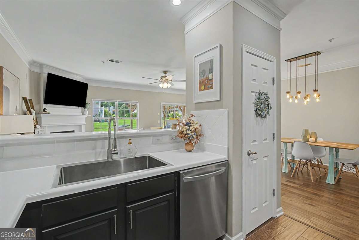 305 Azalea Circle Property Photo 10