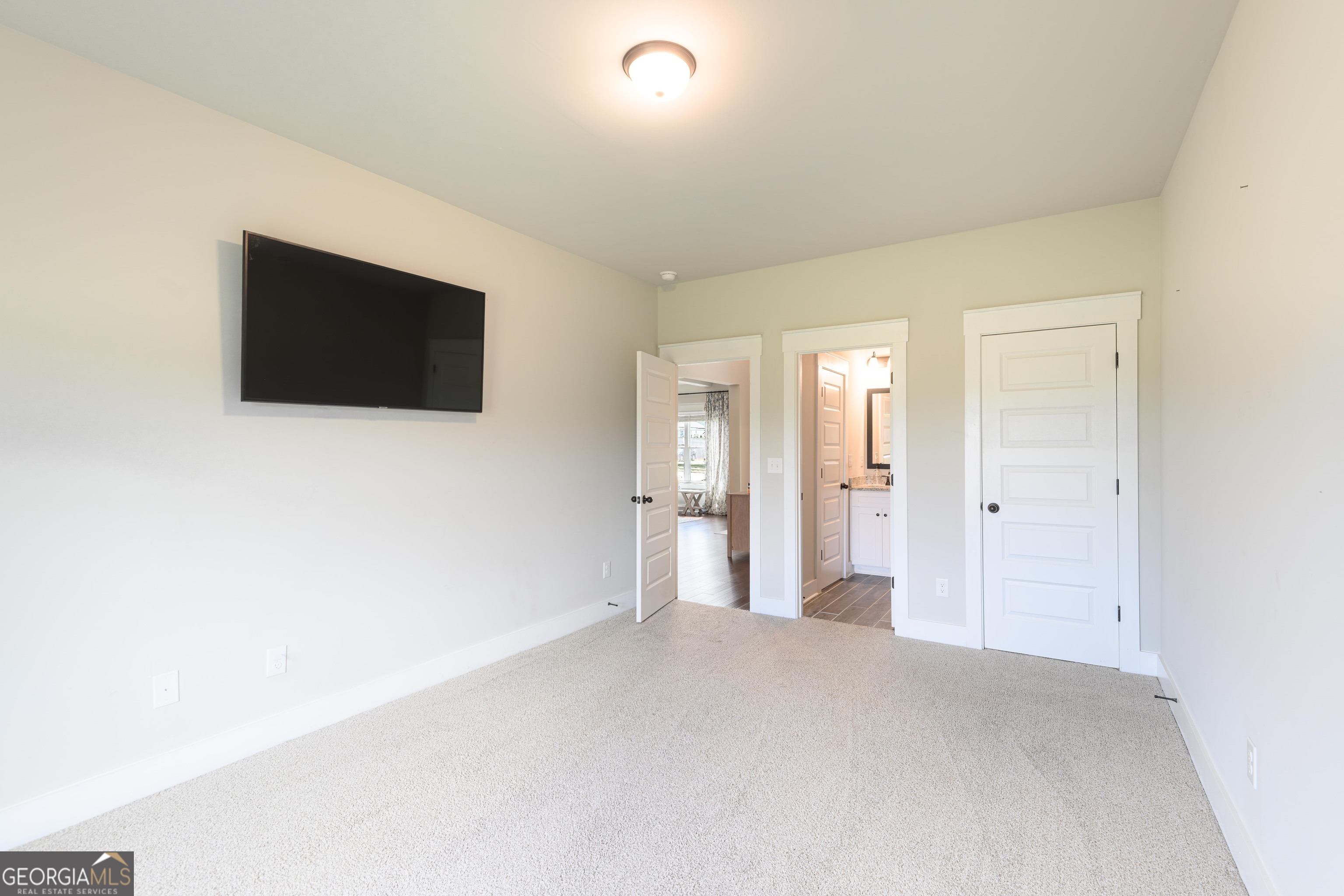 232 Township Drive Property Photo 10