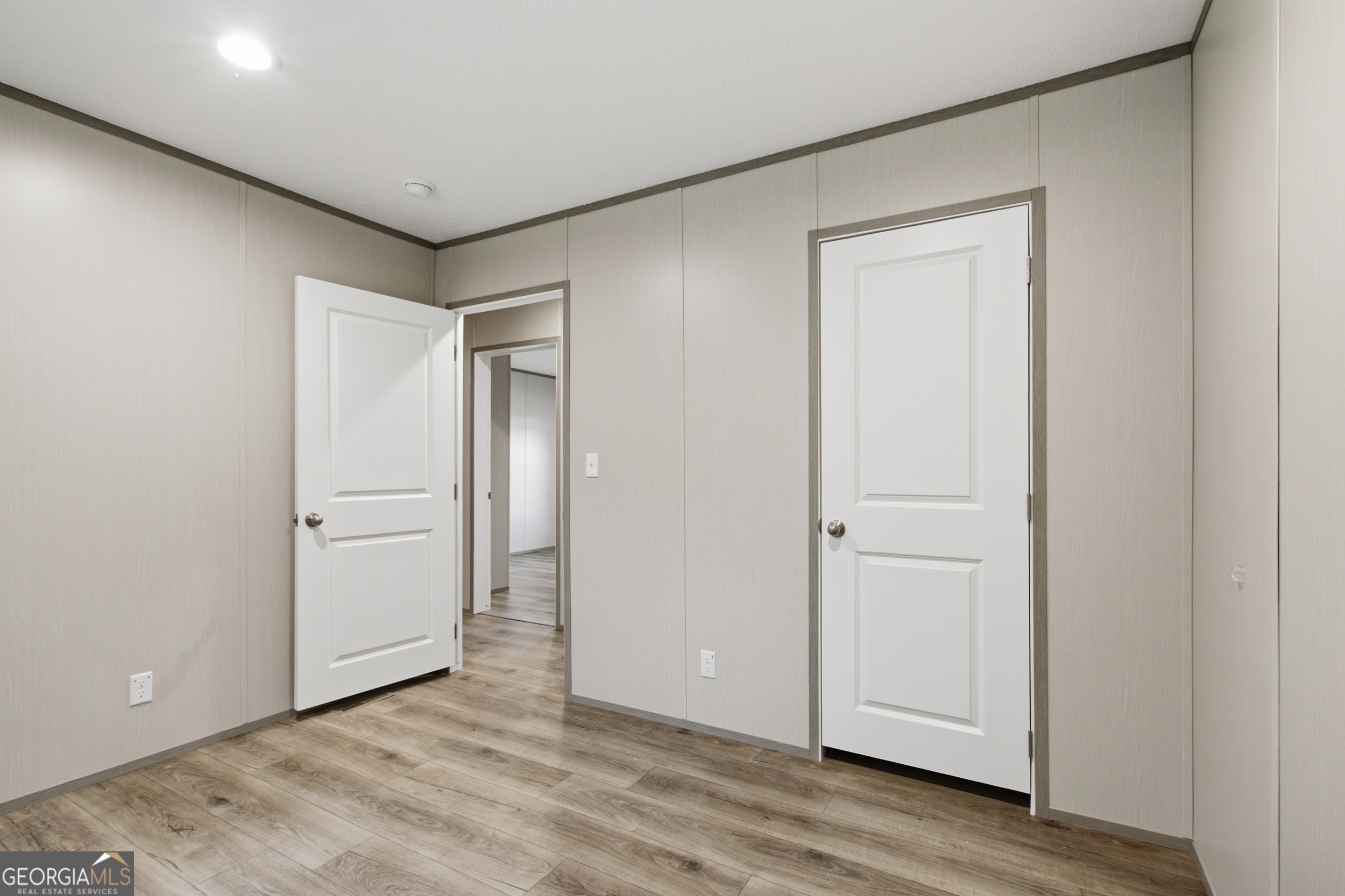909 Smith Loop Road Property Photo 18