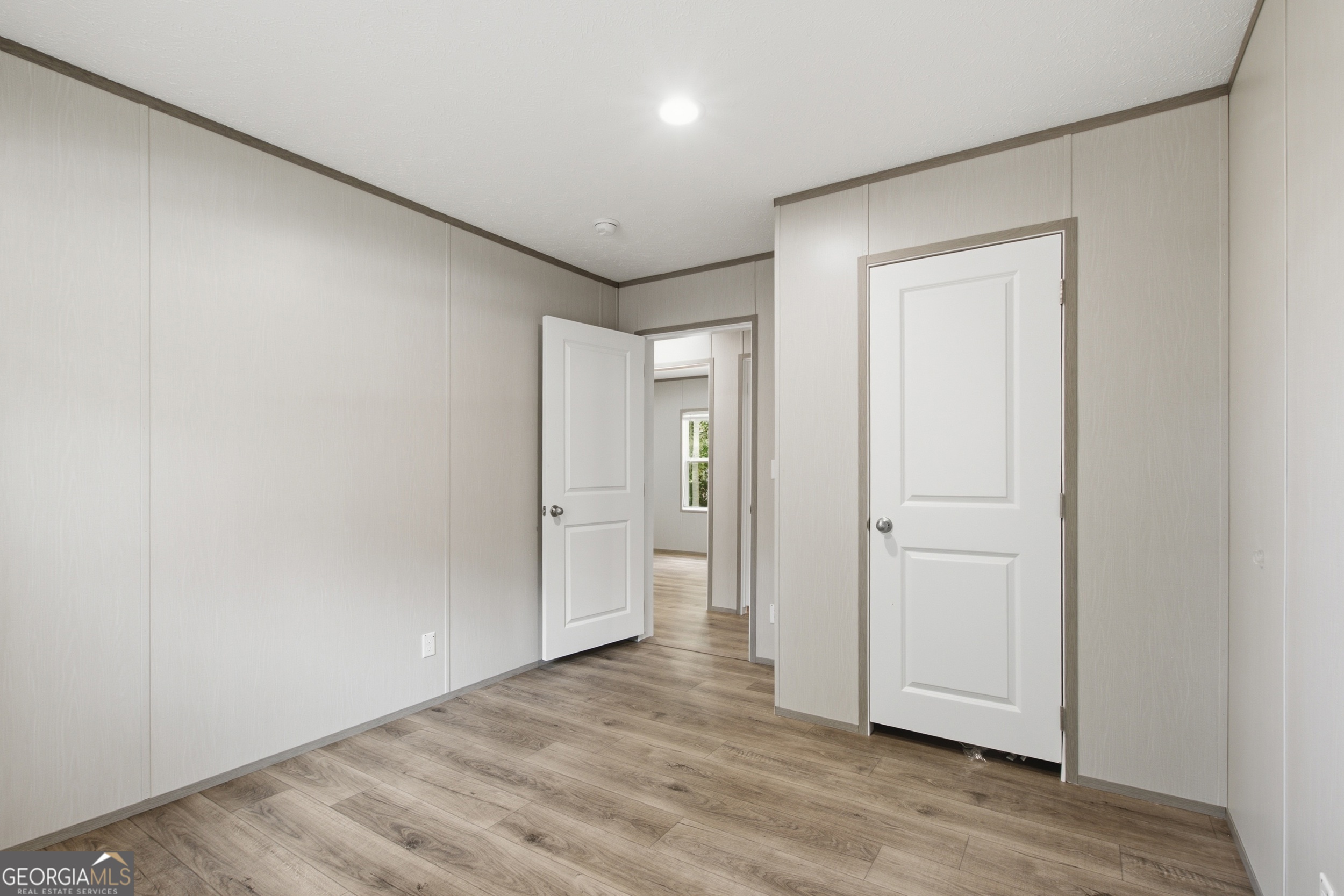 909 Smith Loop Road Property Photo 22