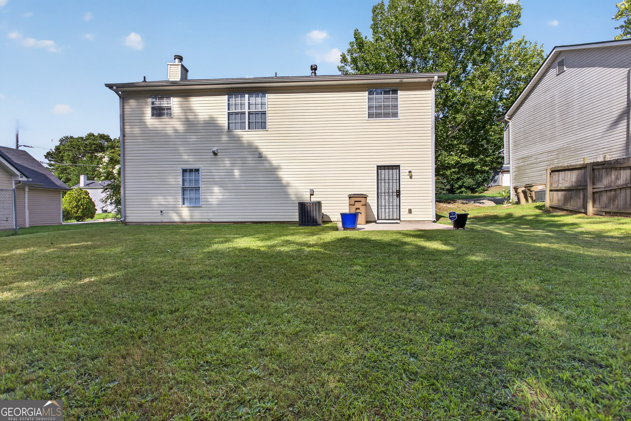 4125 Jewell Terrace Property Photo 3