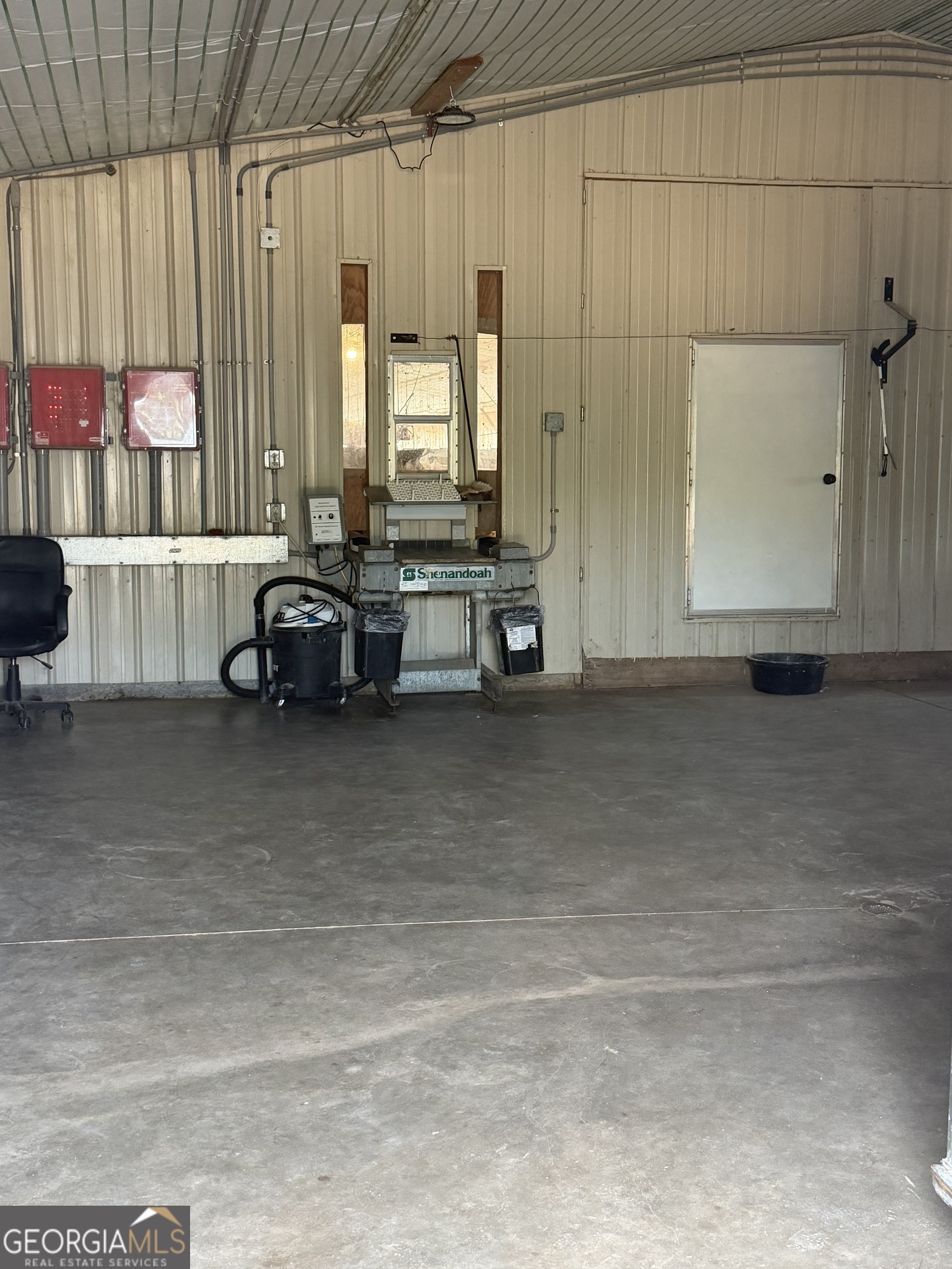 237 Skeeter Drive Property Photo 8