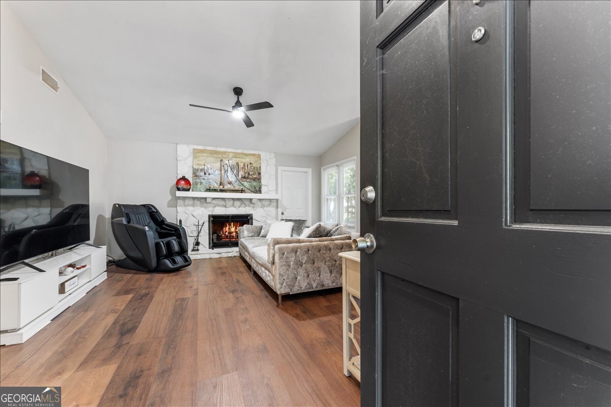 3121 Rio Montana Drive Property Photo 5