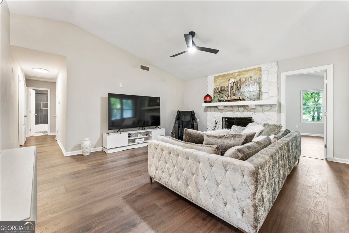3121 Rio Montana Drive Property Photo 25