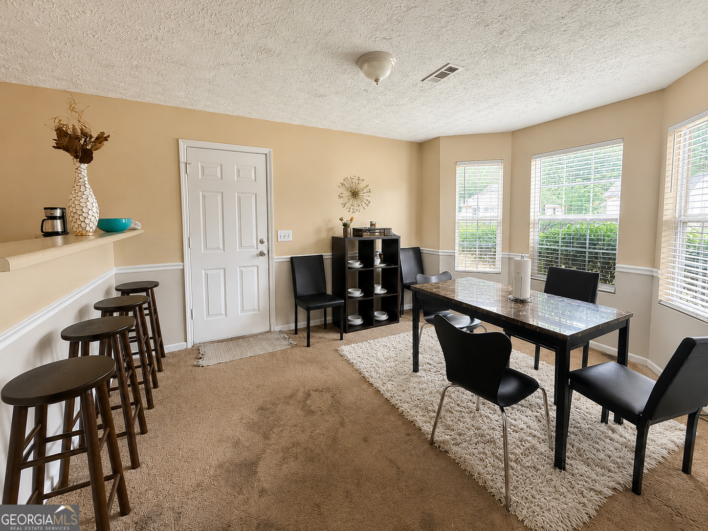 207 Sequoia Pte Property Photo 2