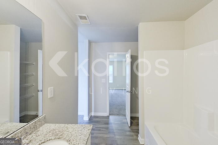 207 Hawthorn Trail Property Photo 19