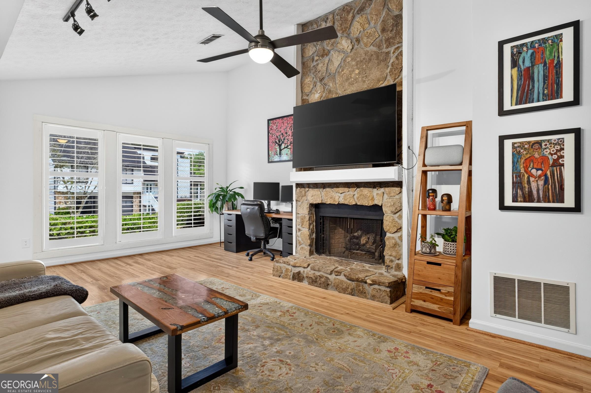 1125 Capital Club Circle Ne Property Photo 5
