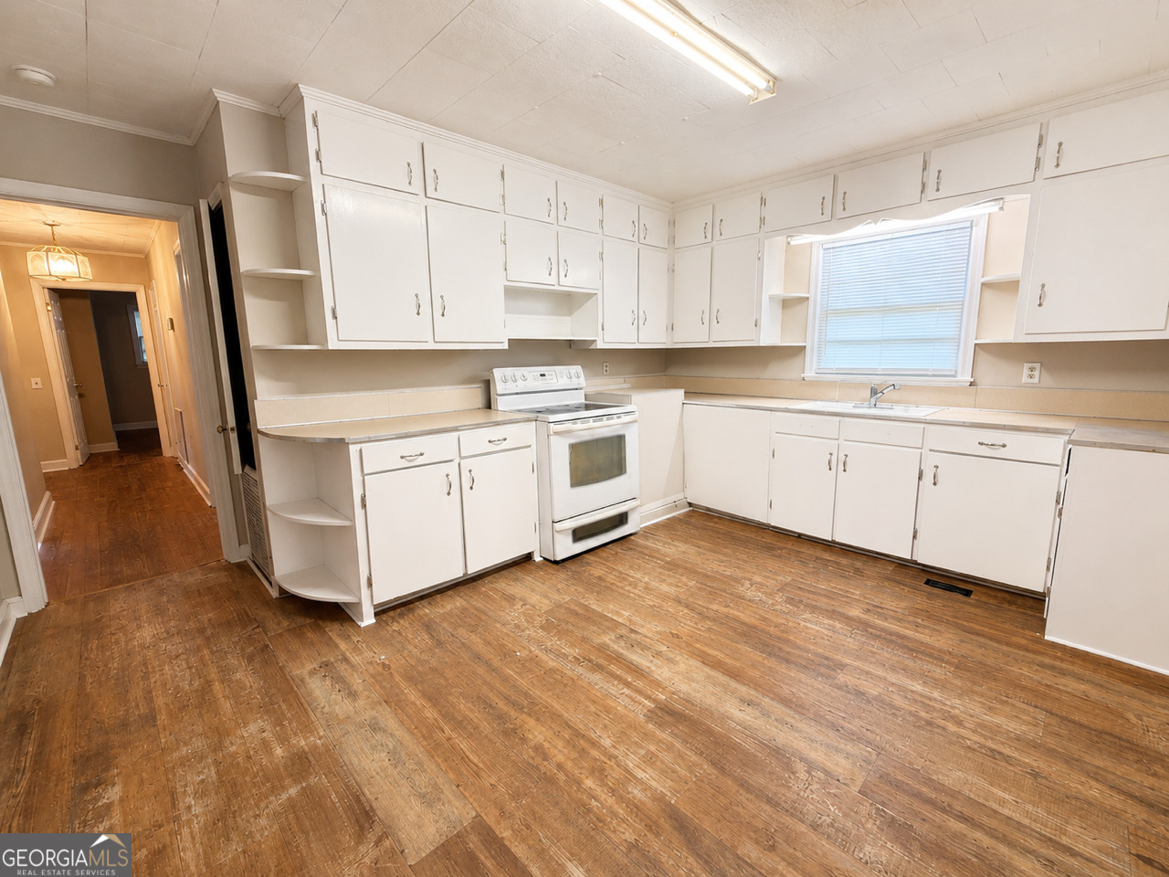 1405 Green Avenue Property Photo 2