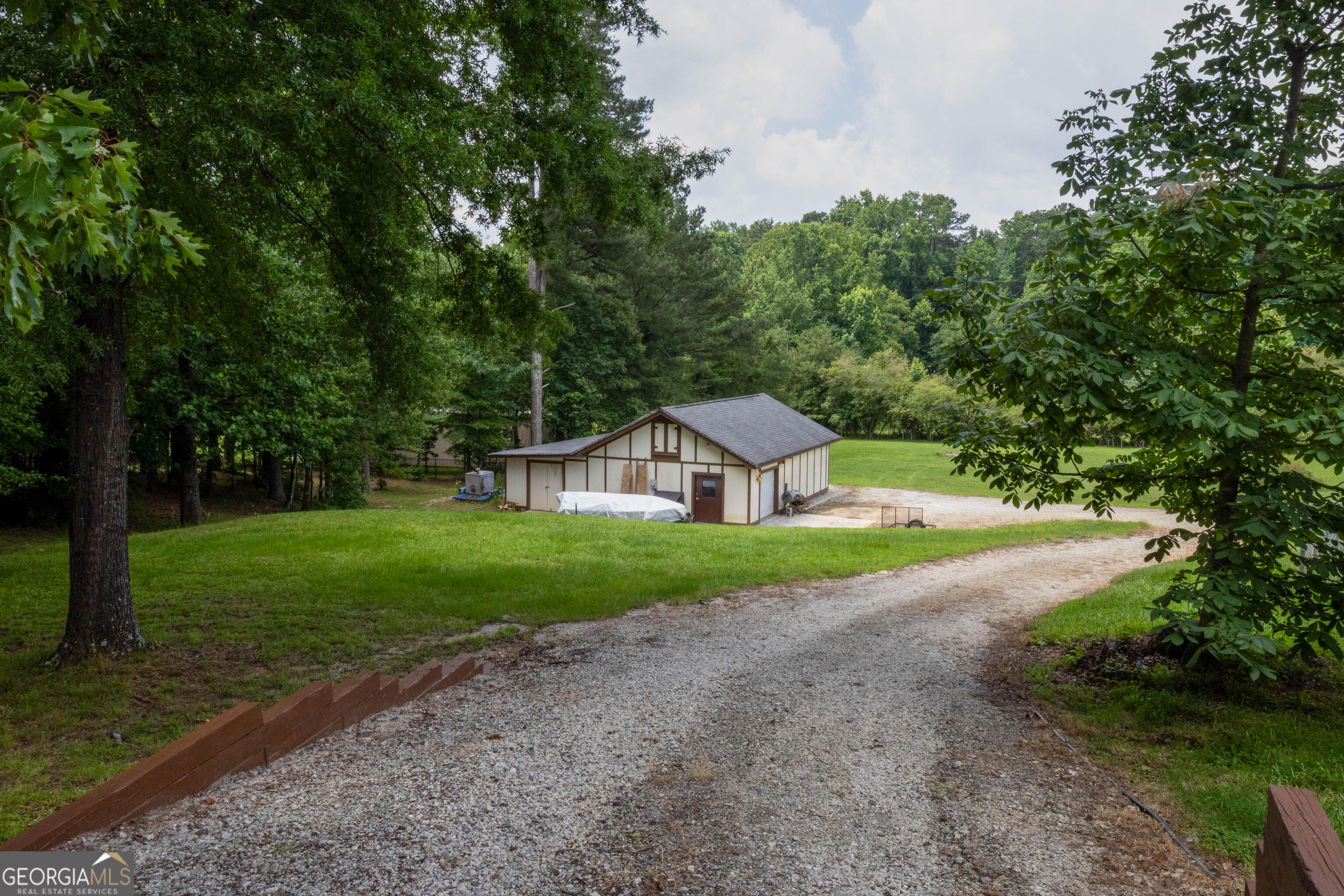 744 Alcovy Way Property Photo 35