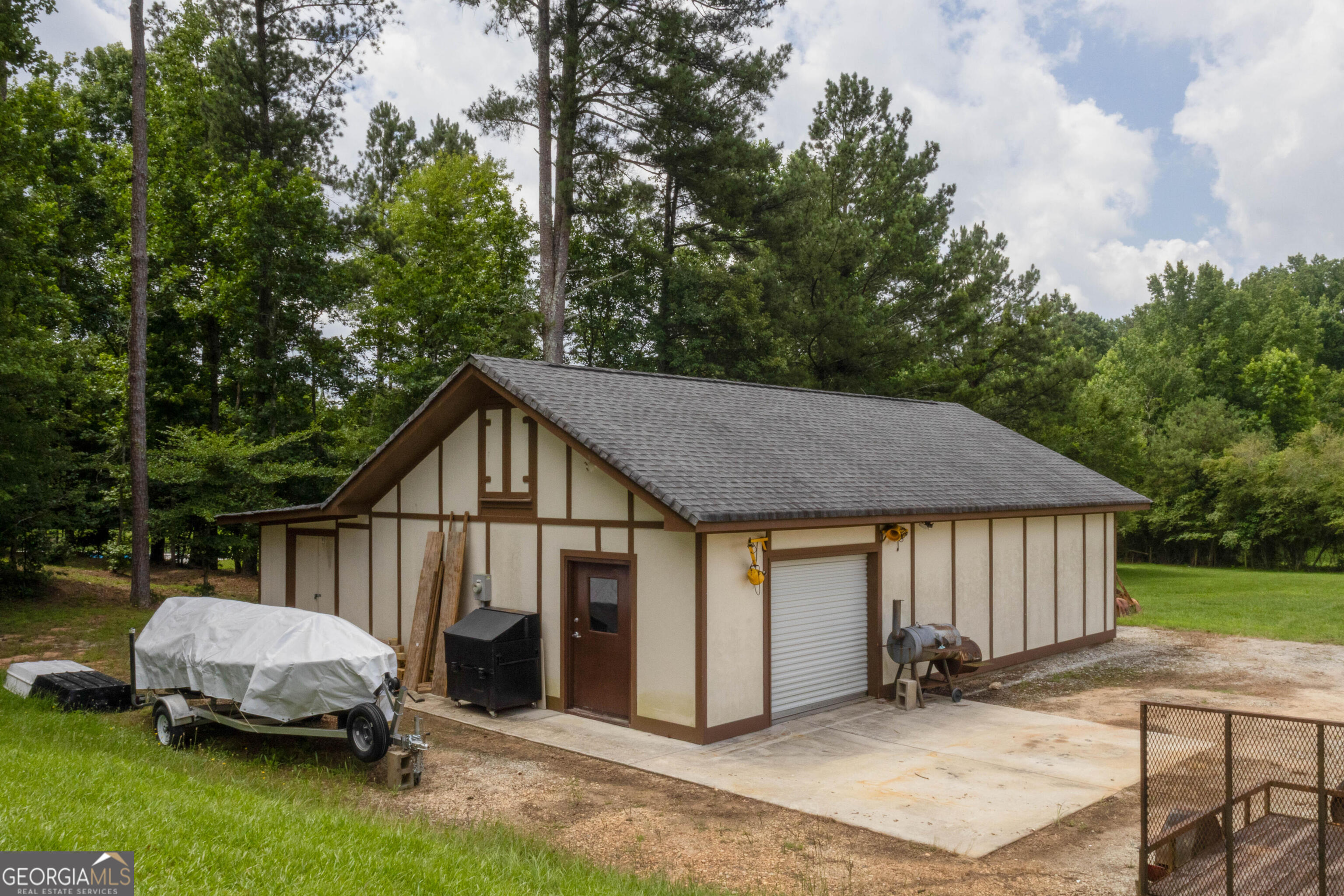 744 Alcovy Way Property Photo 36