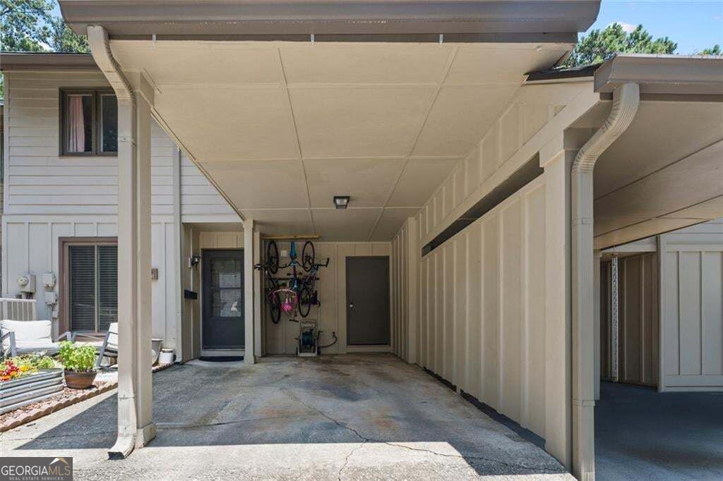 897 Cedar Canyon Square Se Property Photo 8