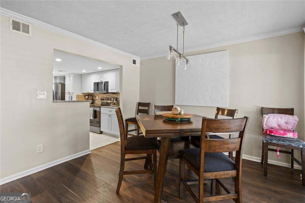 897 Cedar Canyon Square Se Property Photo 30