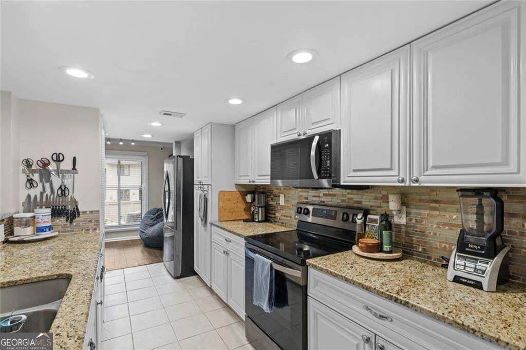897 Cedar Canyon Square Se Property Photo 40