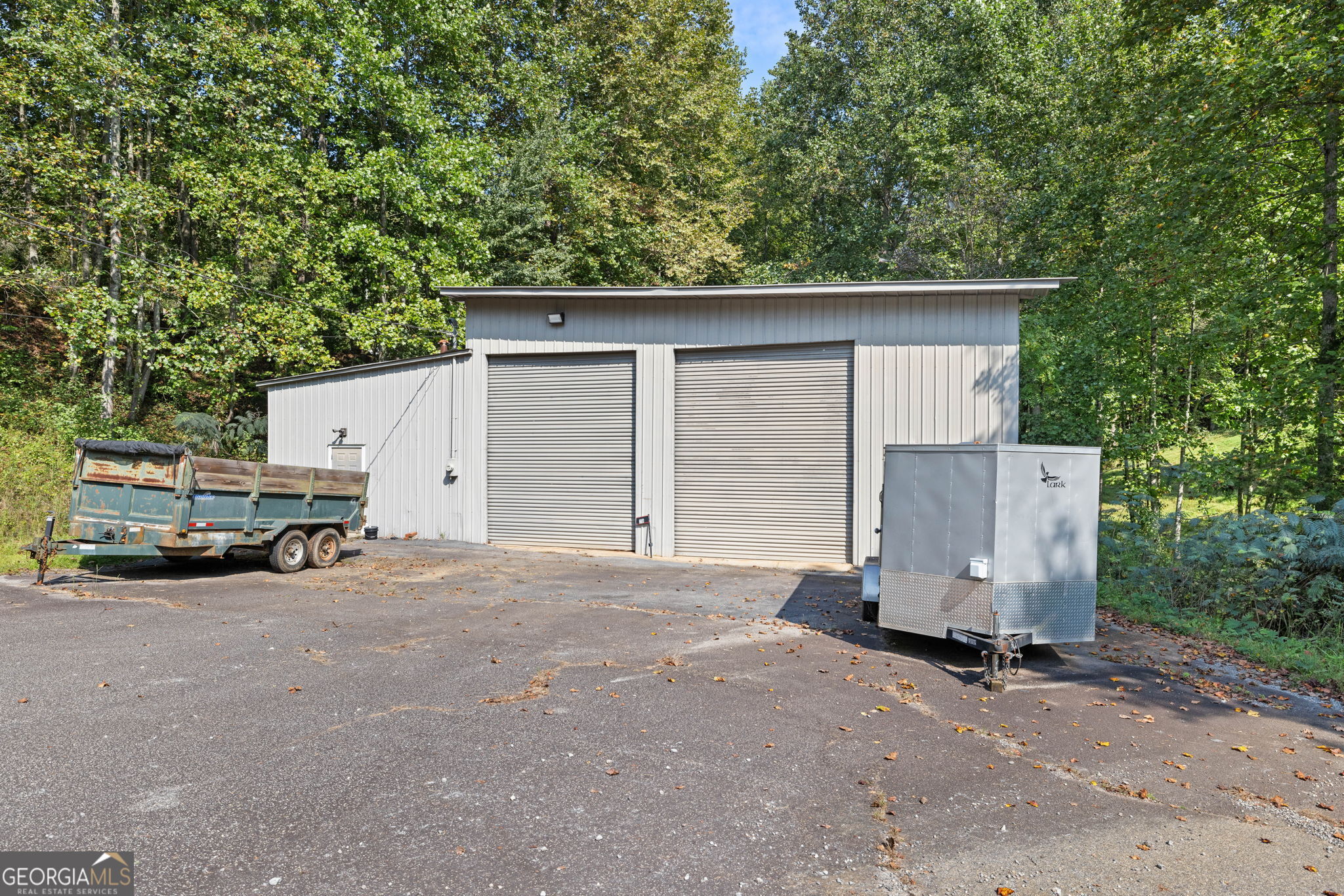 212 Knots Landing Drive Property Photo 3