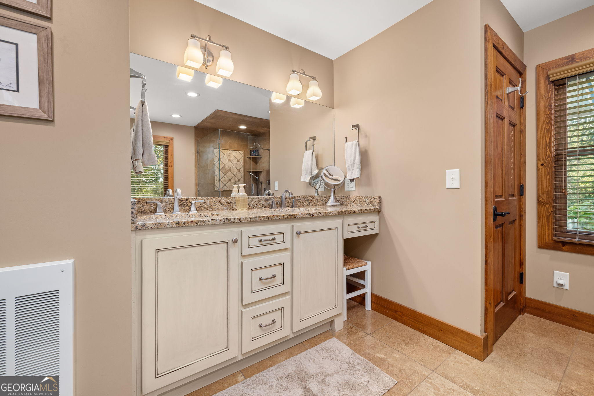 212 Knots Landing Drive Property Photo 26