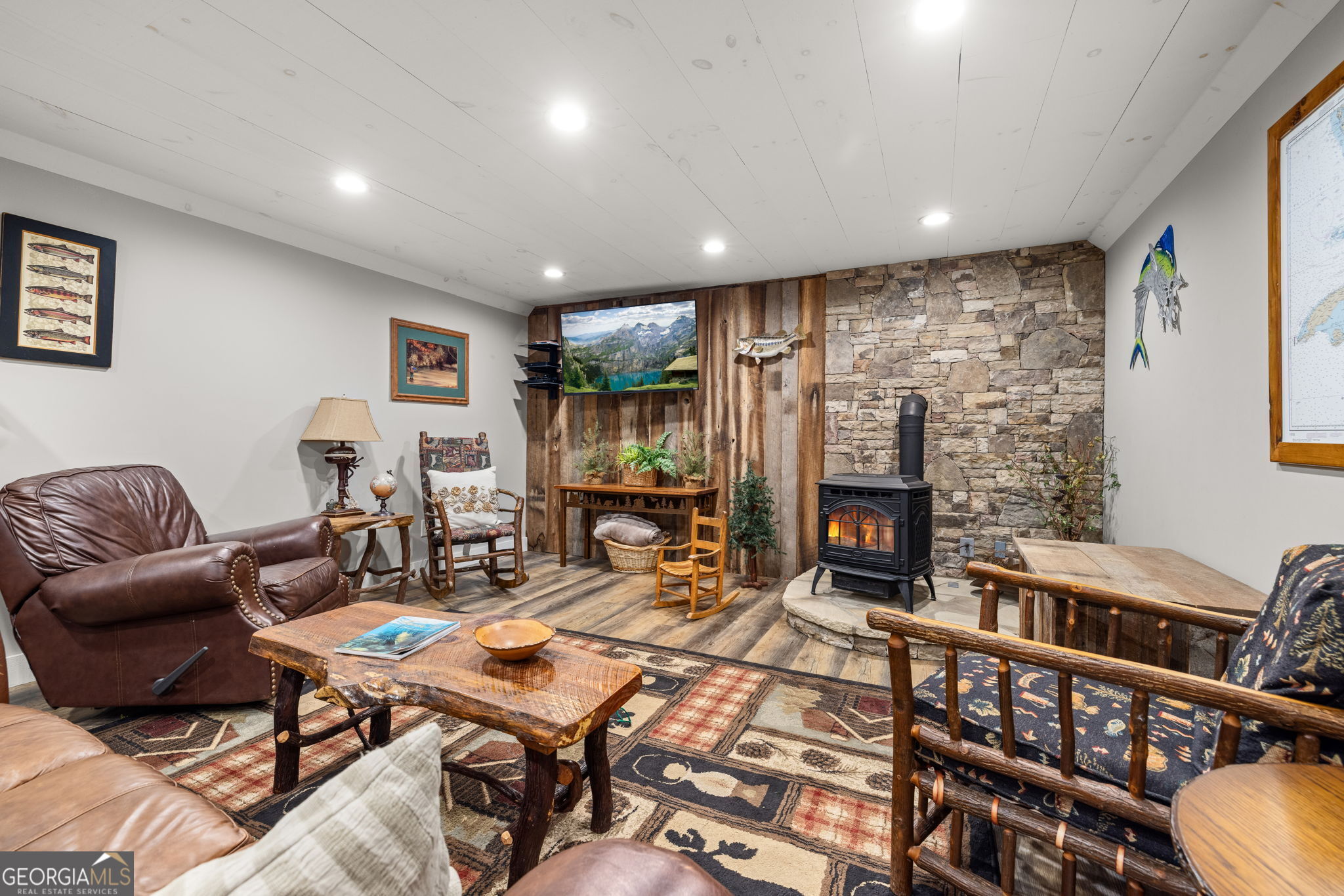 212 Knots Landing Drive Property Photo 35