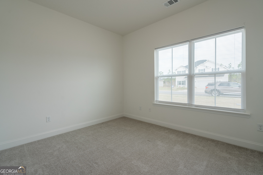 380 Mcclelland Loop Ne Property Photo 5